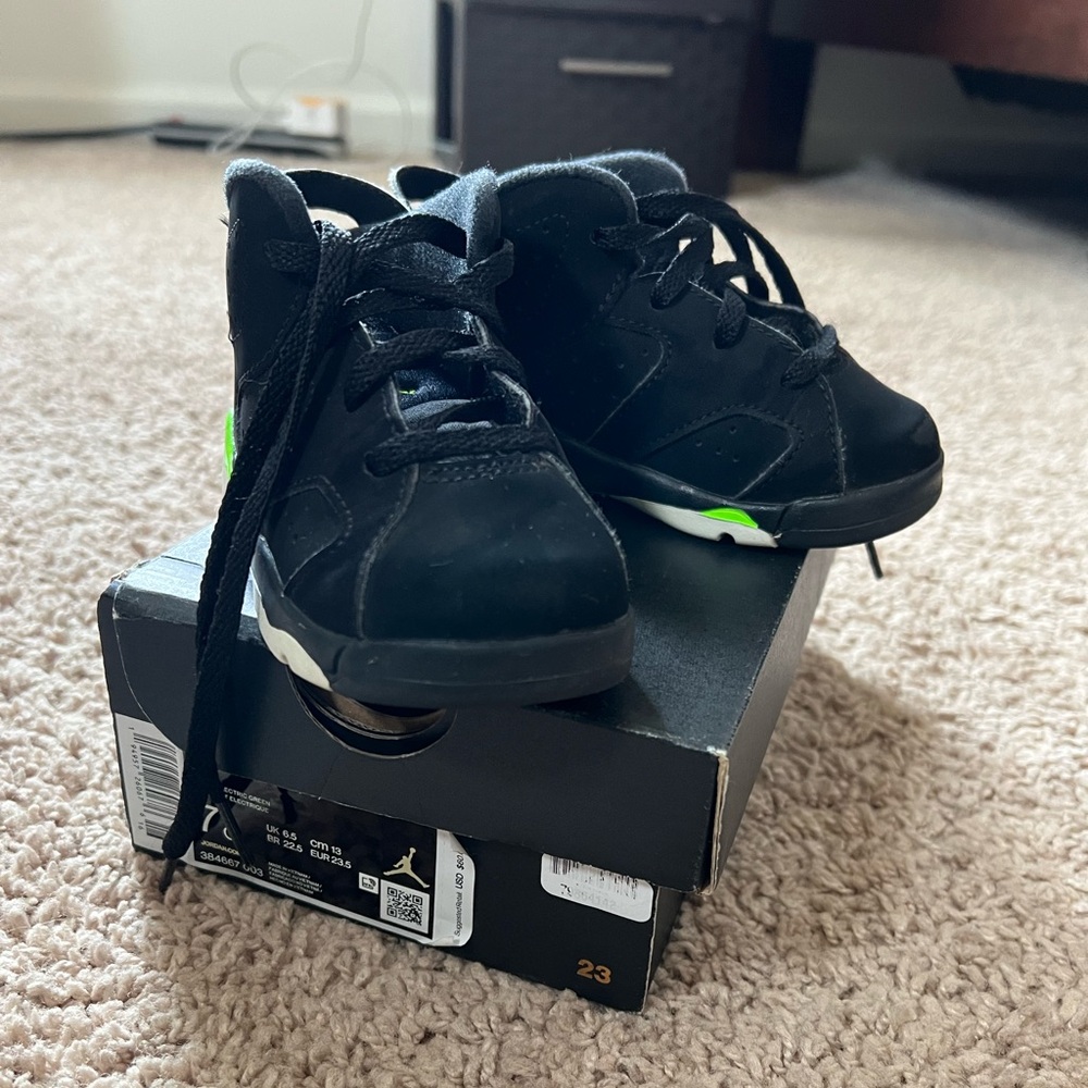 Air Jordan 6 Retro Electric Green- size 7c - Picture 1 of 7